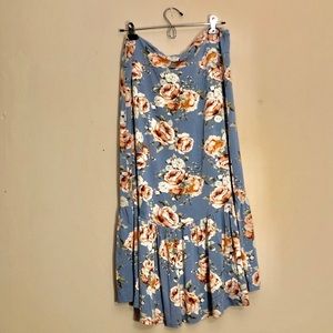 NWOT Agnes & Dora Midi Ruffle Floral Stretch Skirt